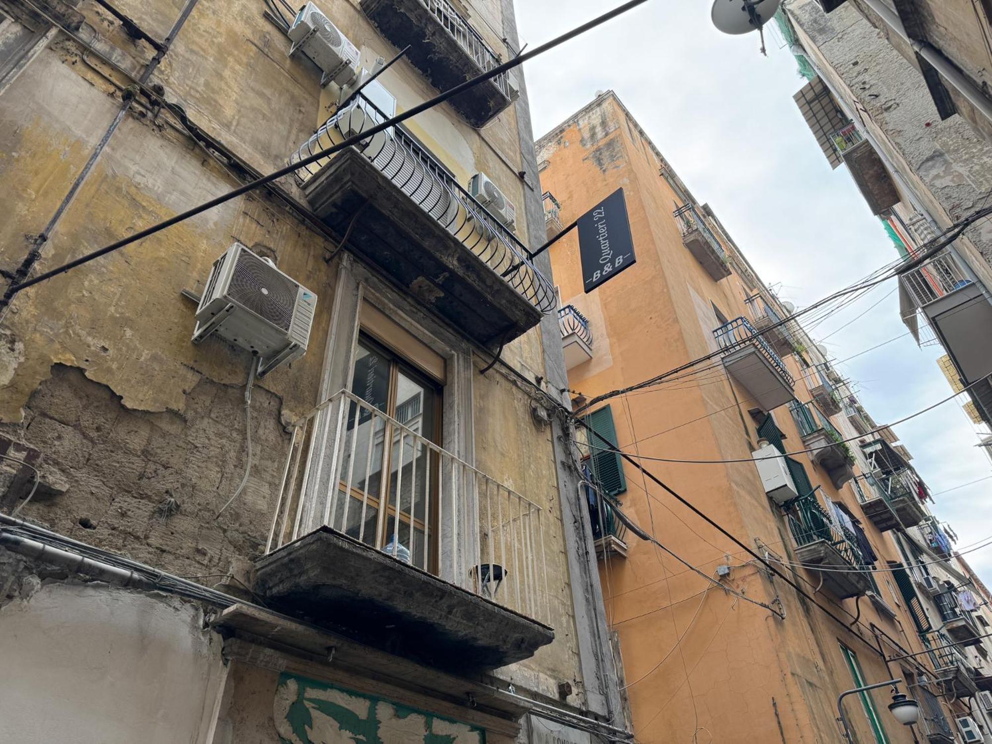 Quartieri22 * Napoli