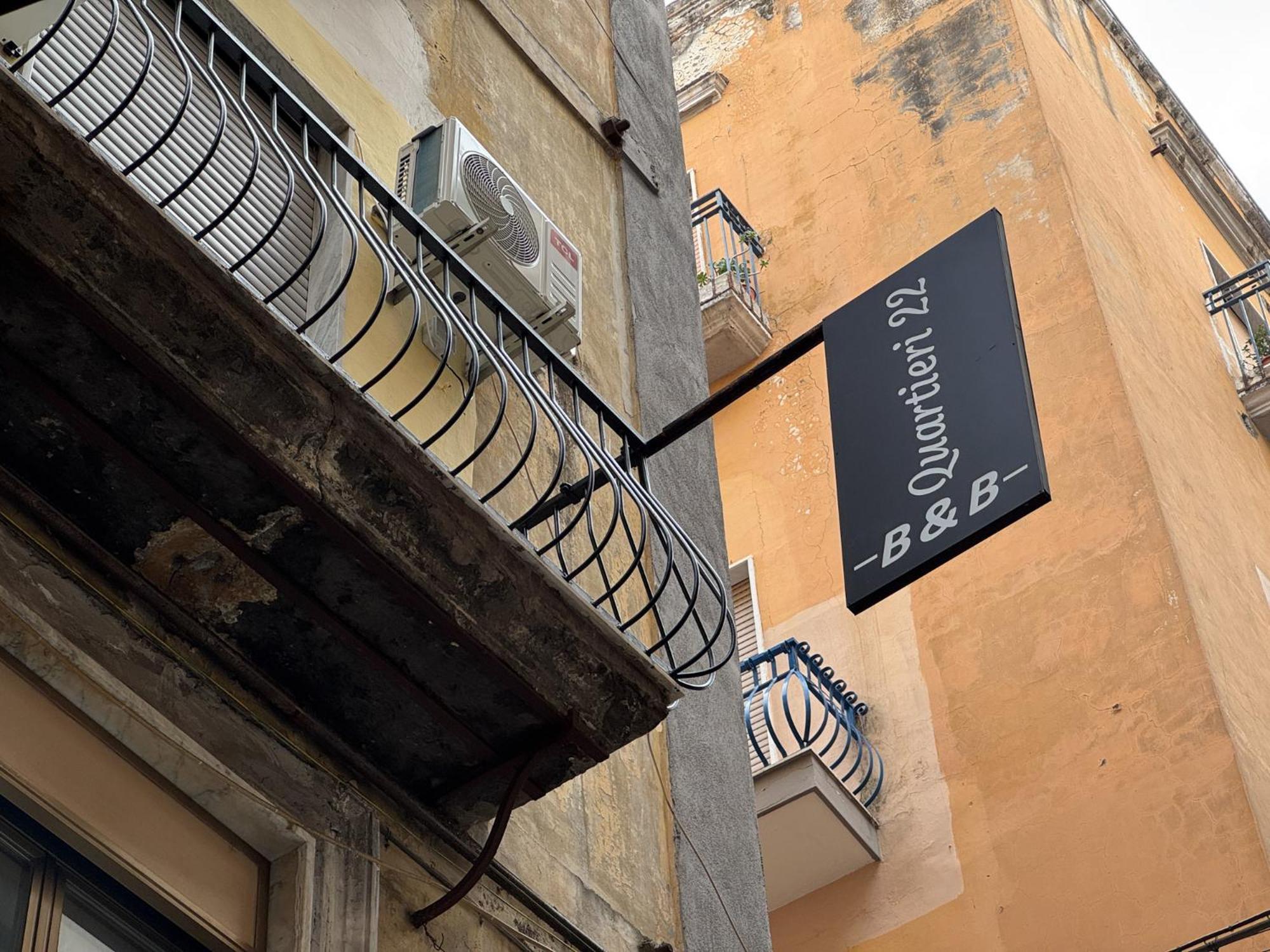Quartieri22 Bed & Breakfast Napoli