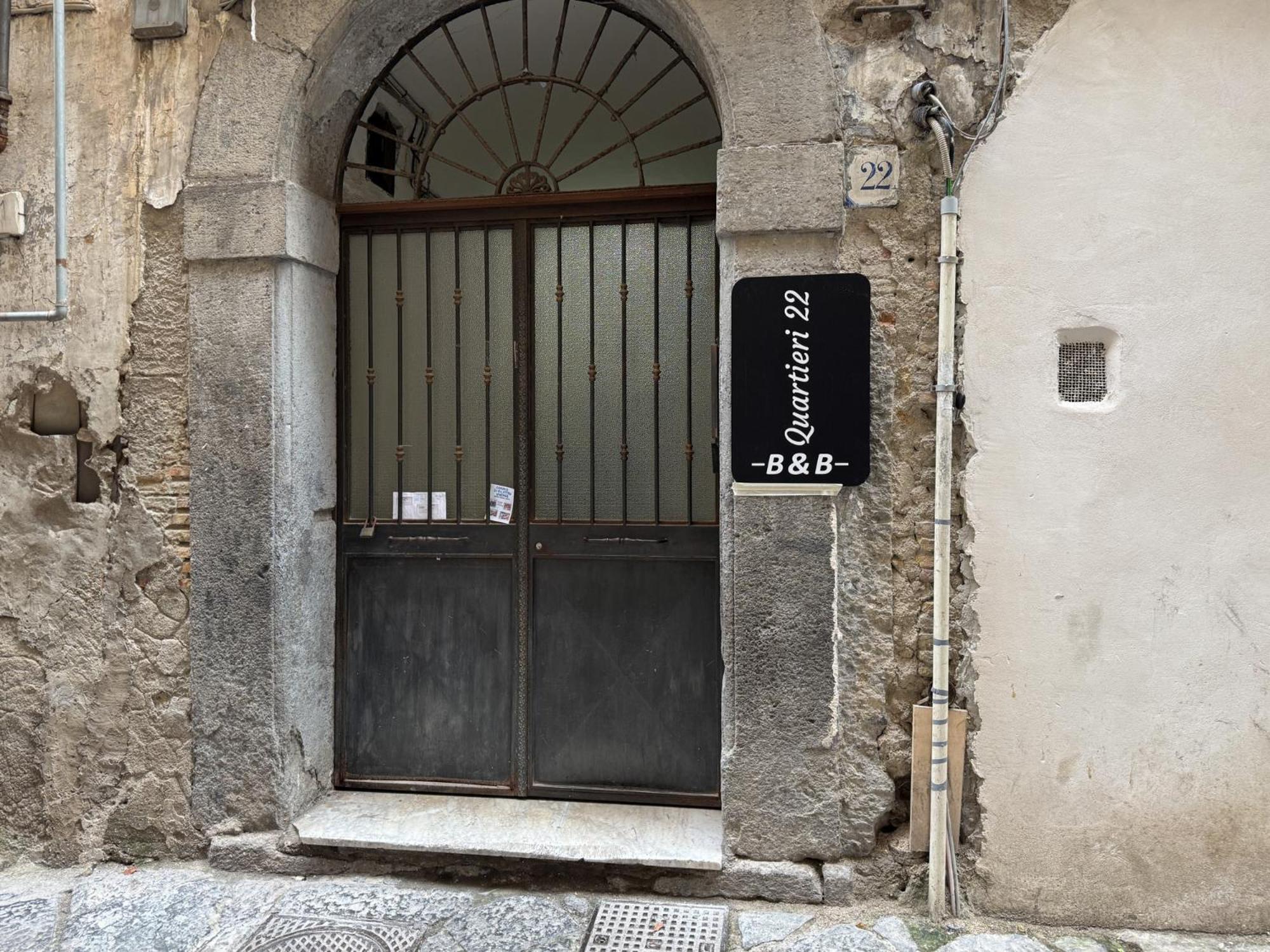 Quartieri22 Bed & Breakfast Napoli